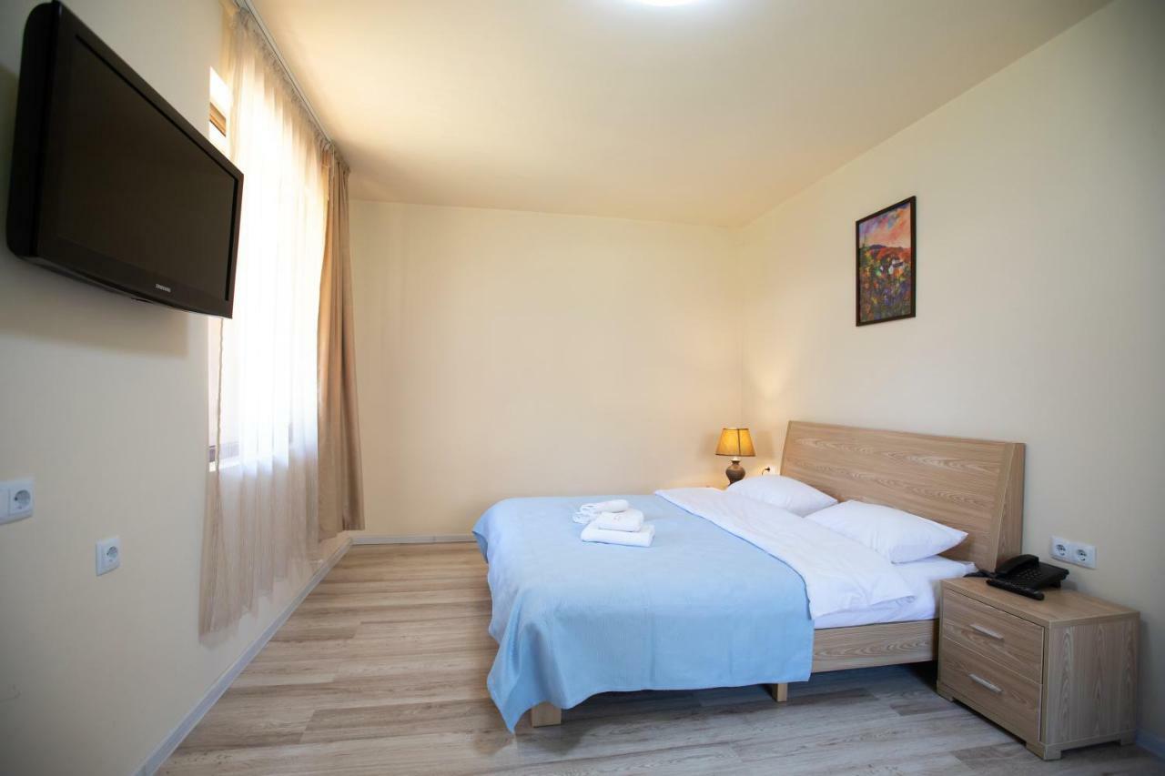 Sunset Shovi Hotel Glola 外观 照片